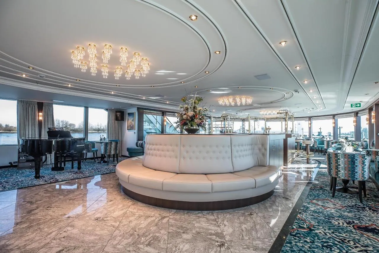 Hotel Viva Riverside 4 Koeln